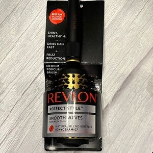 Revlon Perfect Style Black and Gold Hair Brush